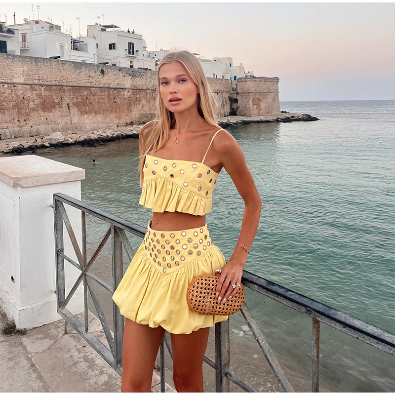 Allegra Eyelet Set