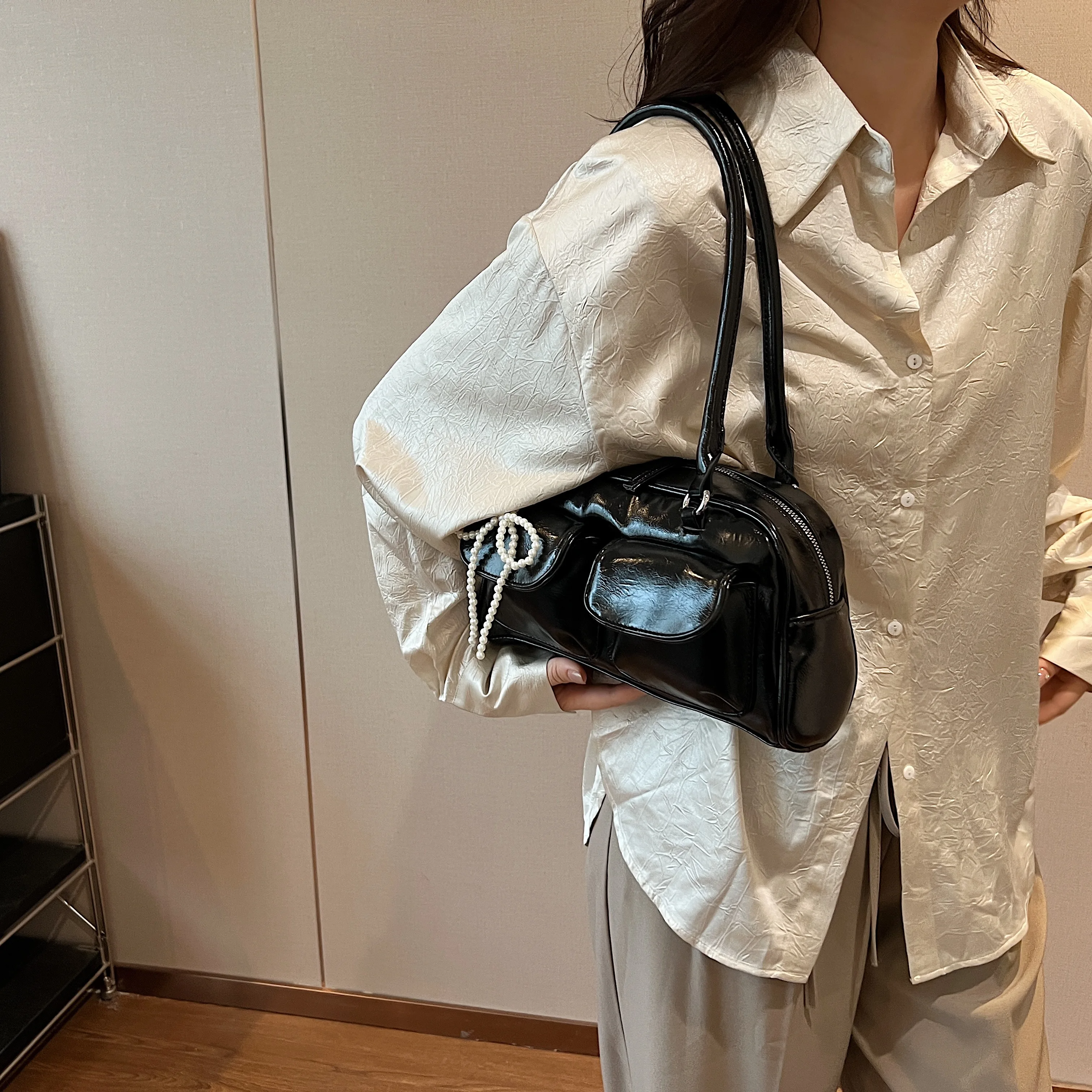 Vivienne Pearl Tote