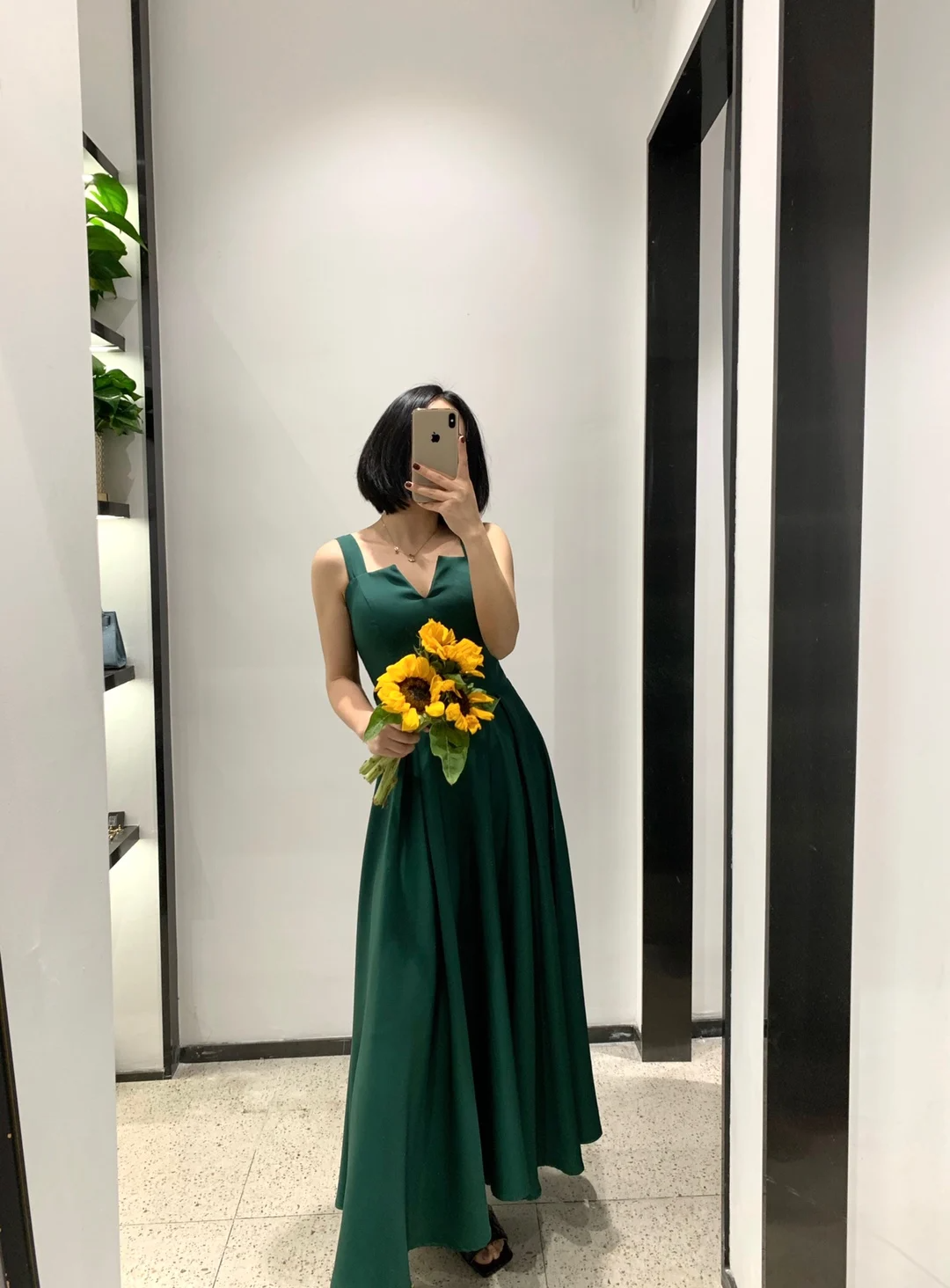 Virelle Flow Dress
