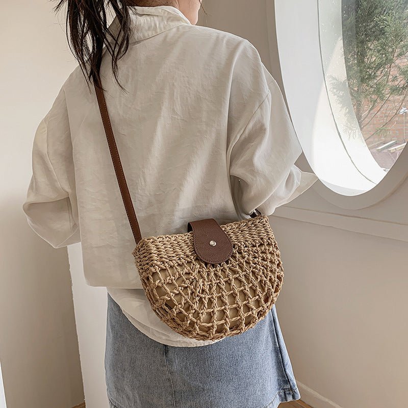 Isla Straw Purse